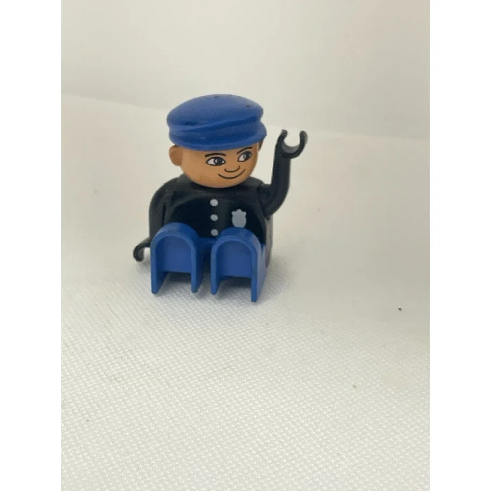 Lego‎ Duplo Building Block Toy Figure Vintage POLICE OFFICER Cop Constable Man